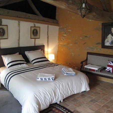 Le Logis Des Tourelles Bed & Breakfast Beaupreau ห้อง รูปภาพ