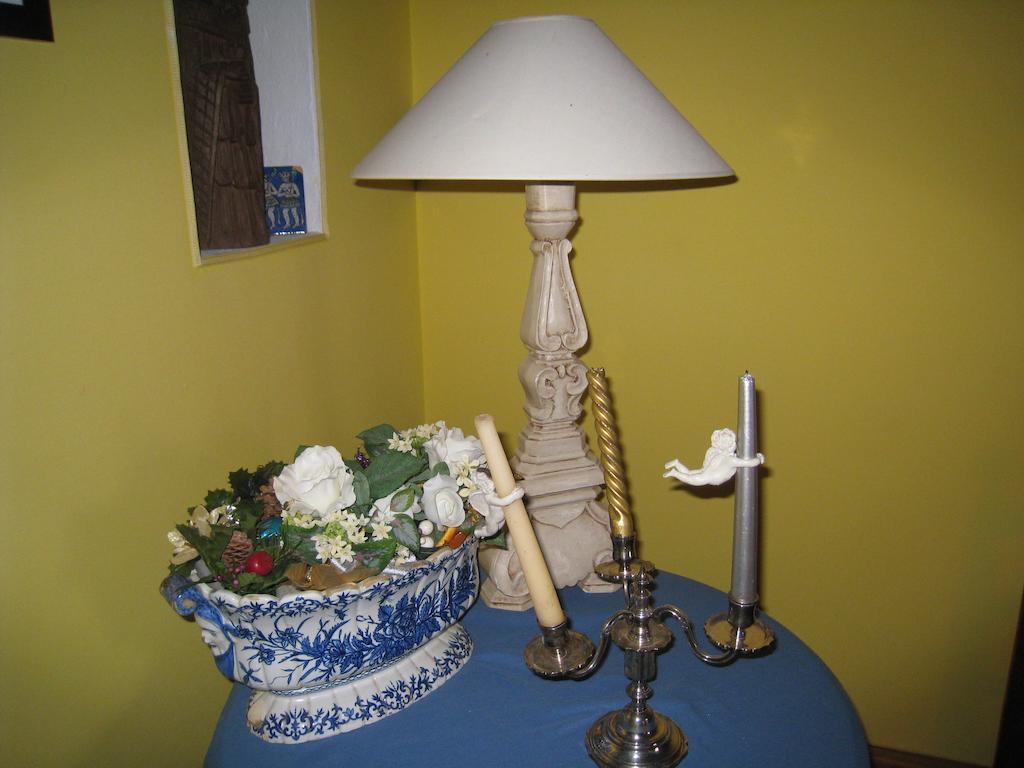Le Logis Des Tourelles Bed & Breakfast Beaupreau ภายนอก รูปภาพ
