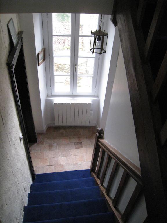 Le Logis Des Tourelles Bed & Breakfast Beaupreau ภายนอก รูปภาพ