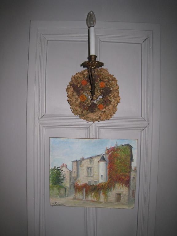 Le Logis Des Tourelles Bed & Breakfast Beaupreau ภายนอก รูปภาพ